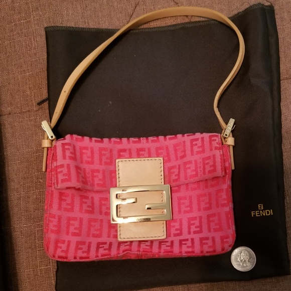 hot pink fendi bag
